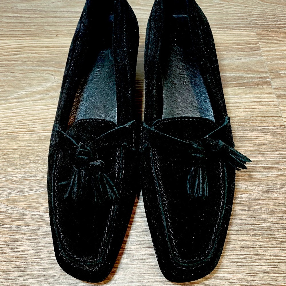 SAMSONITE | PATENT SUEDE LEATHER FLATS | 100% GENUINE | QUALITY MADE | SZ 7.5